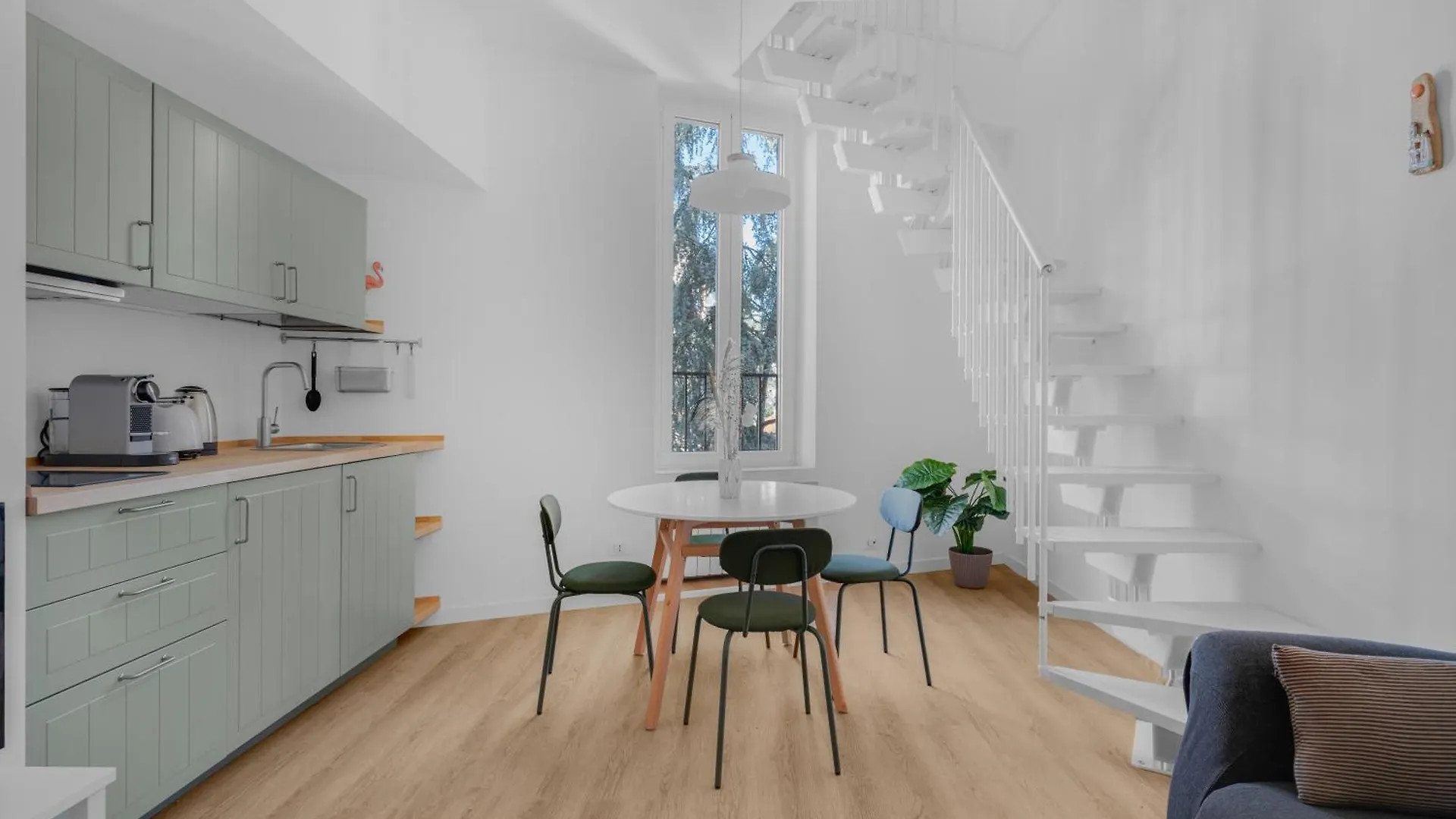 Apartment Duomo-Isola Home Design-Self Check-In Milan Italy